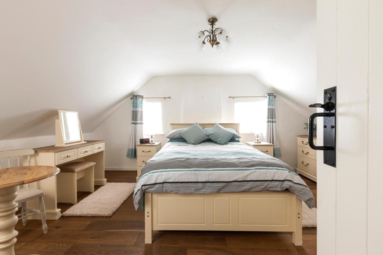Katie'S Cottage Bellaghy エクステリア 写真