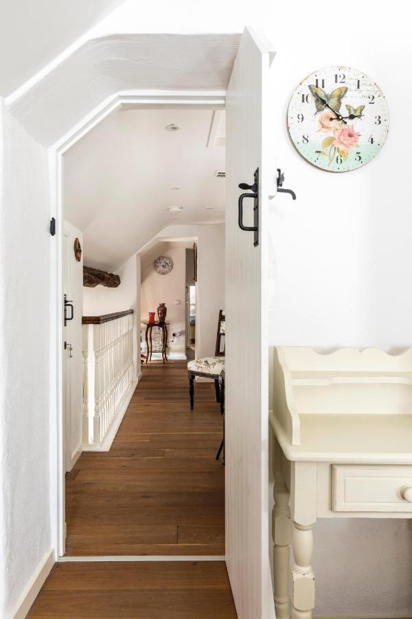 Katie'S Cottage Bellaghy エクステリア 写真