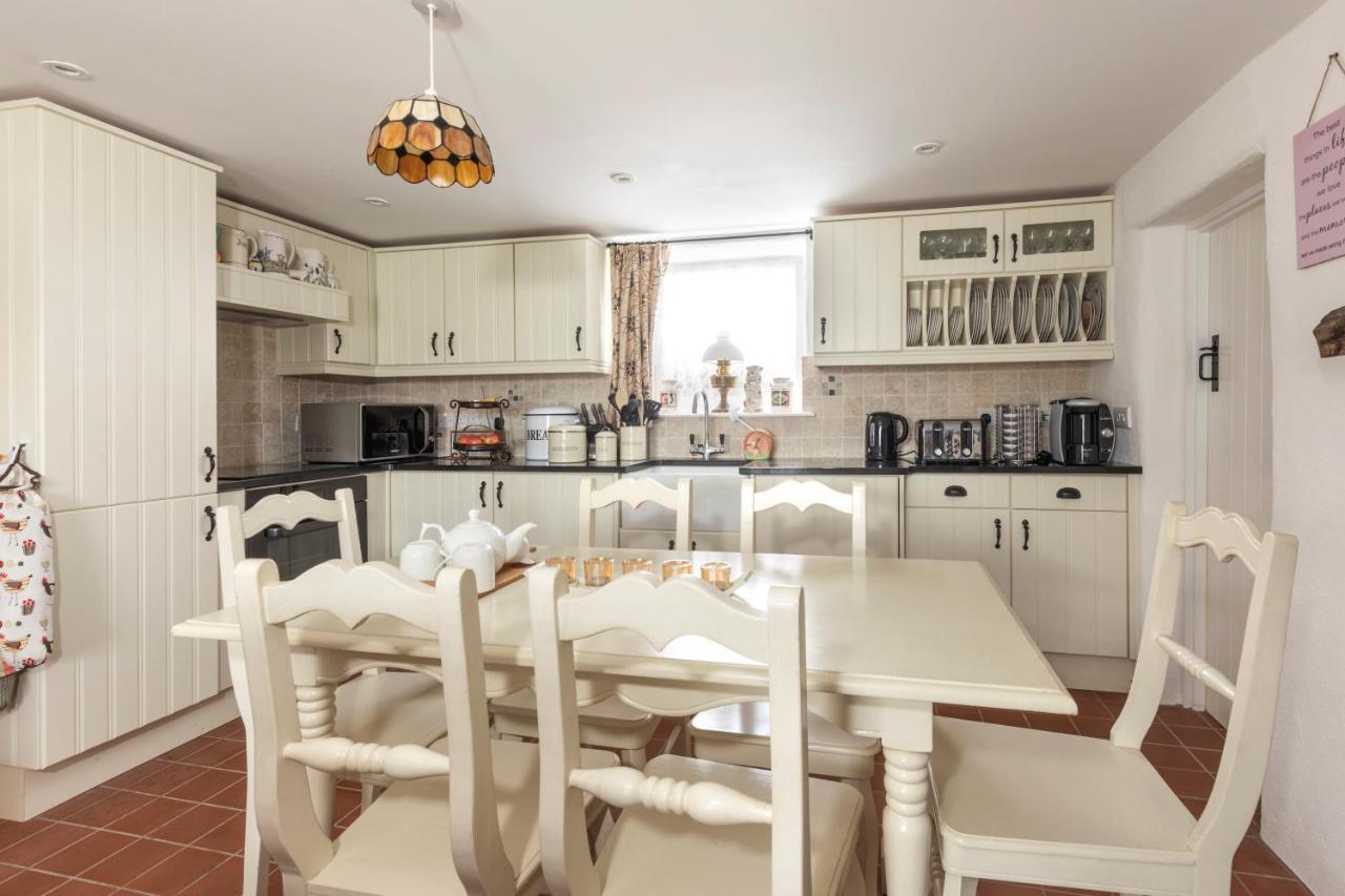 Katie'S Cottage Bellaghy エクステリア 写真