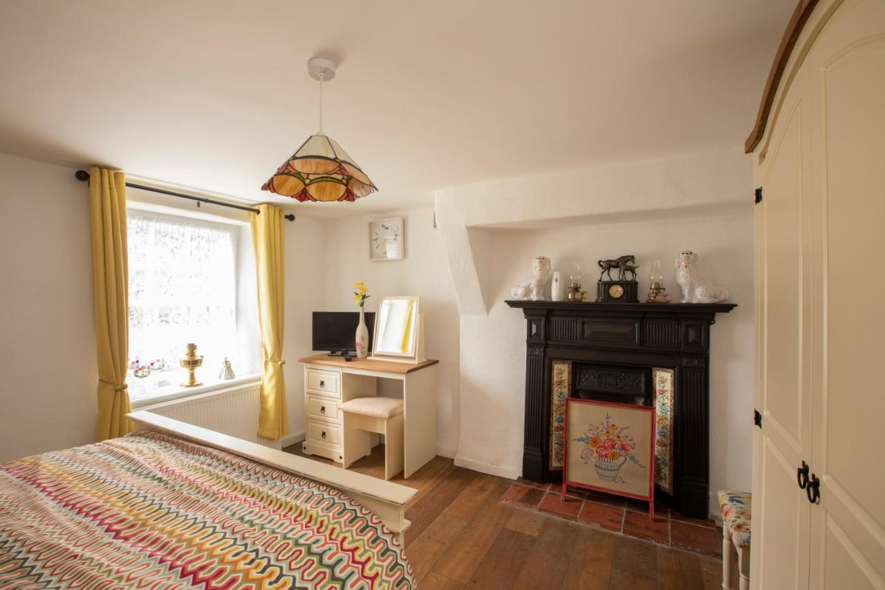 Katie'S Cottage Bellaghy エクステリア 写真