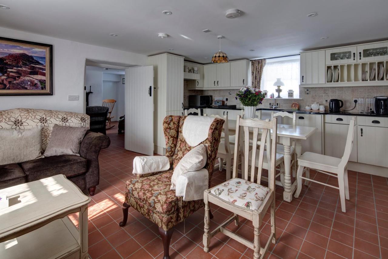 Katie'S Cottage Bellaghy エクステリア 写真