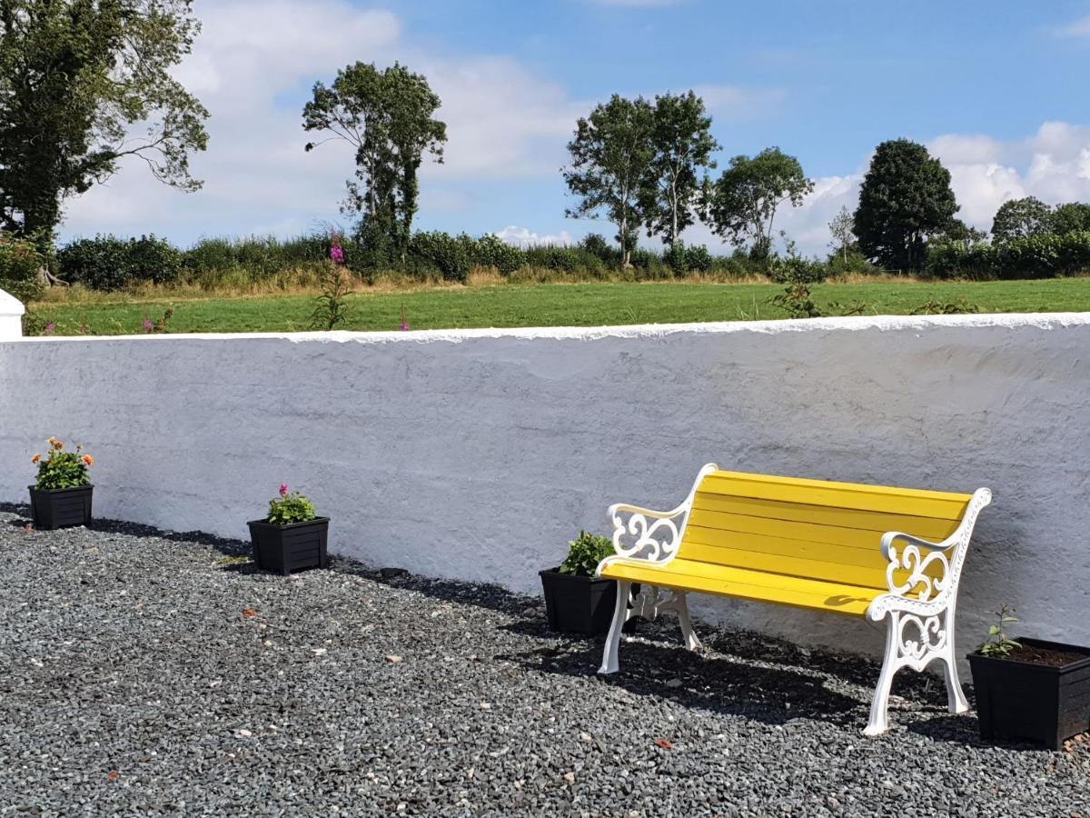Katie'S Cottage Bellaghy エクステリア 写真
